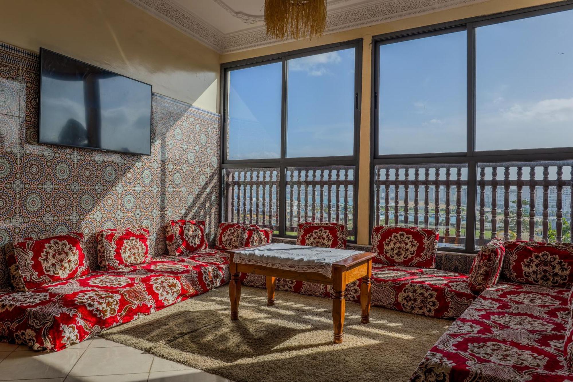 Yakout Hostel แทนเจียร์ ภายนอก รูปภาพ
